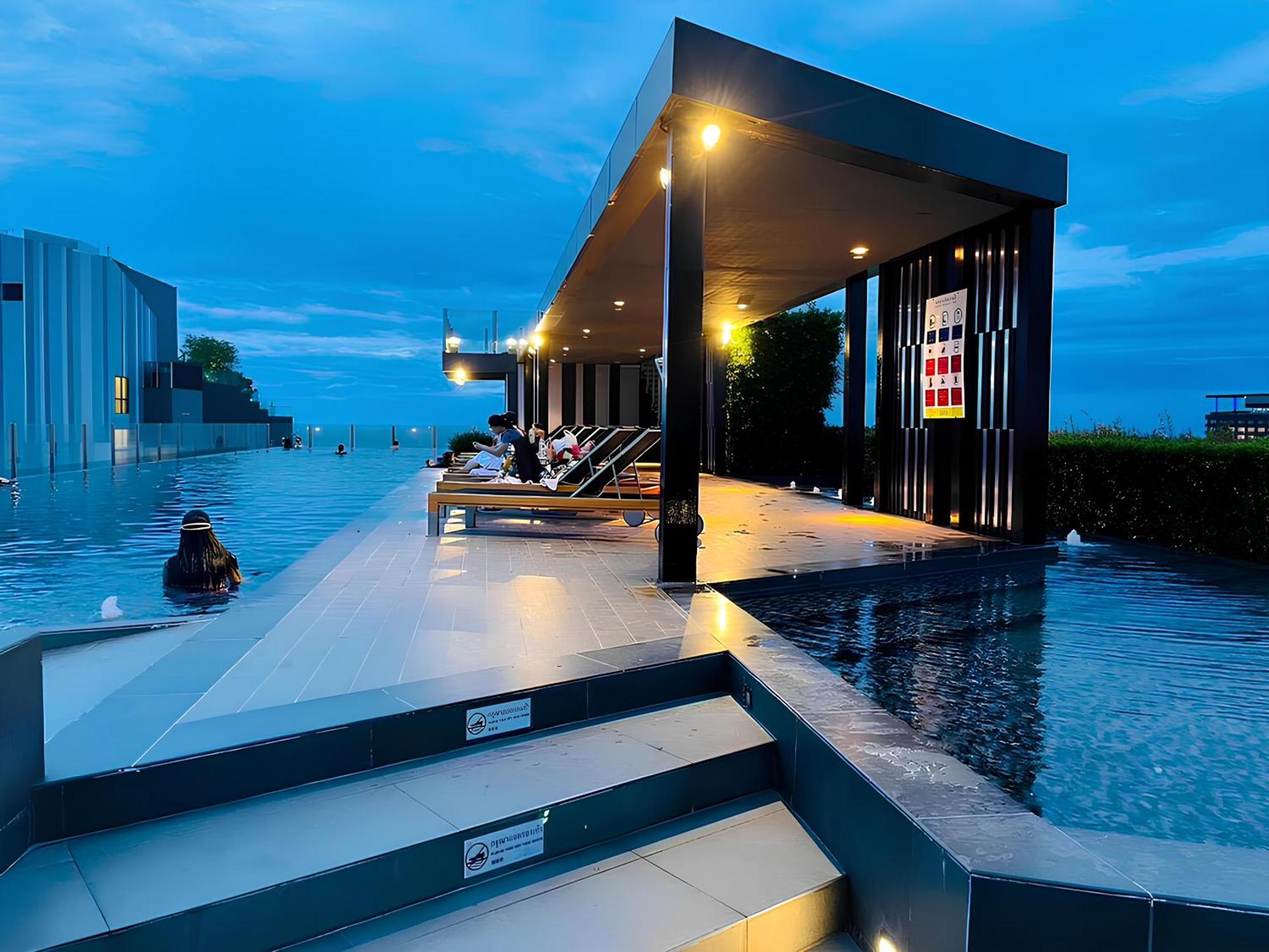 Great Location With Infinity Pool - Central Pattaya 아파트 외부 사진